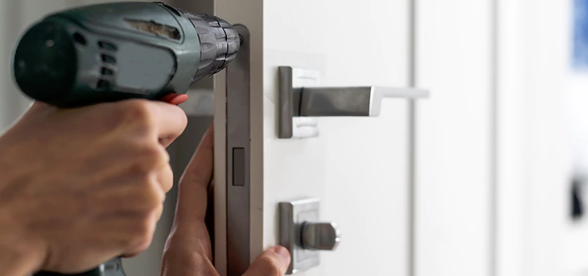 Locksmith For Lock Replacement Near Me in Carmichael, CA